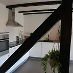 Lägenhet Penthouselejlighed Midt I *
